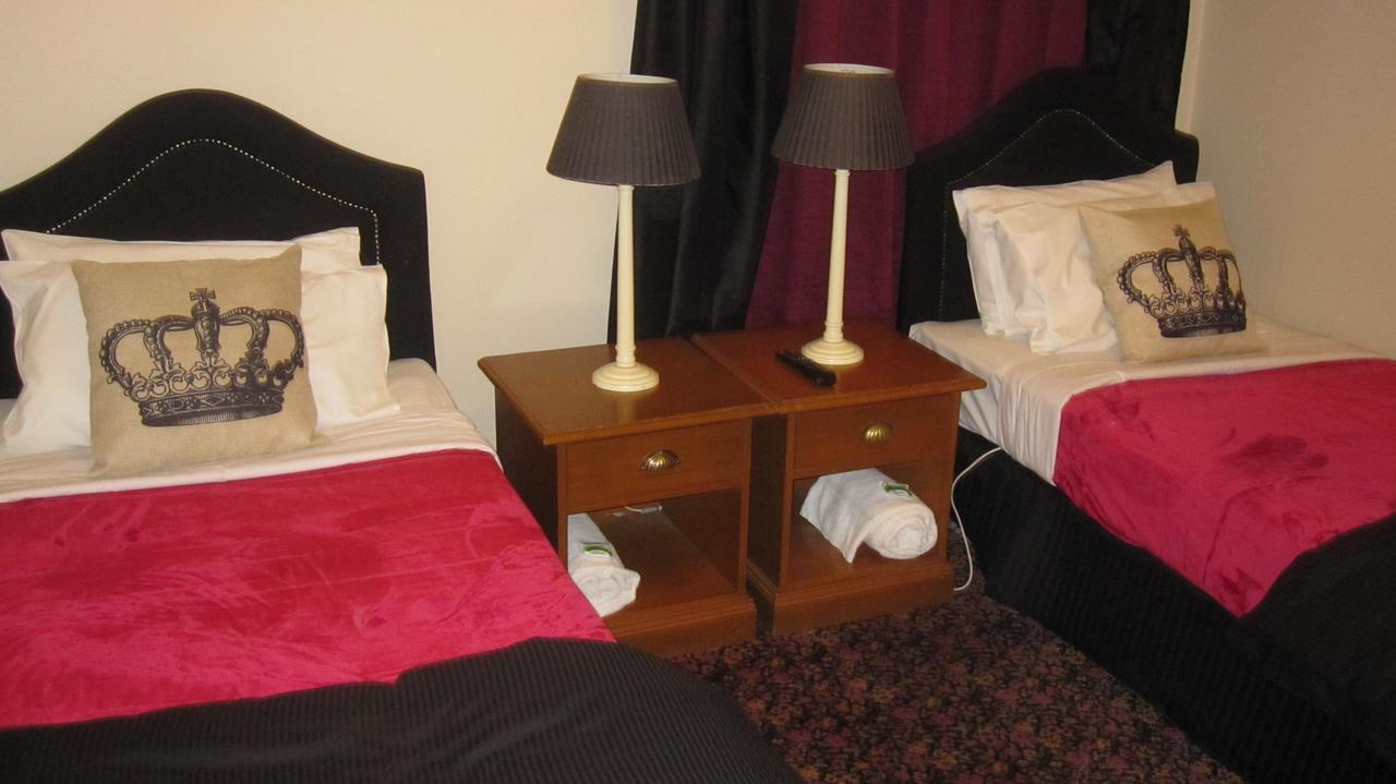 Alexandra Hotel Леура Екстериор снимка